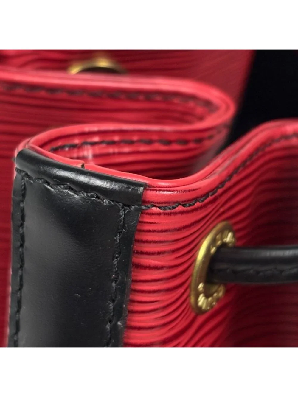 Louis Vuitton Petit Noe Shoulder Bag Drawstring Epi Castilian Red Noir